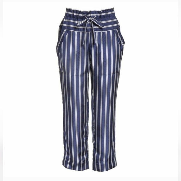 COPY - NWT Joie Addiena Silk Stripe Cropped Pants in Dark Navy Coastal Nautical - Picture 3 of 15